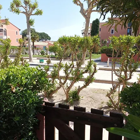 Roussillon Апартаменты *